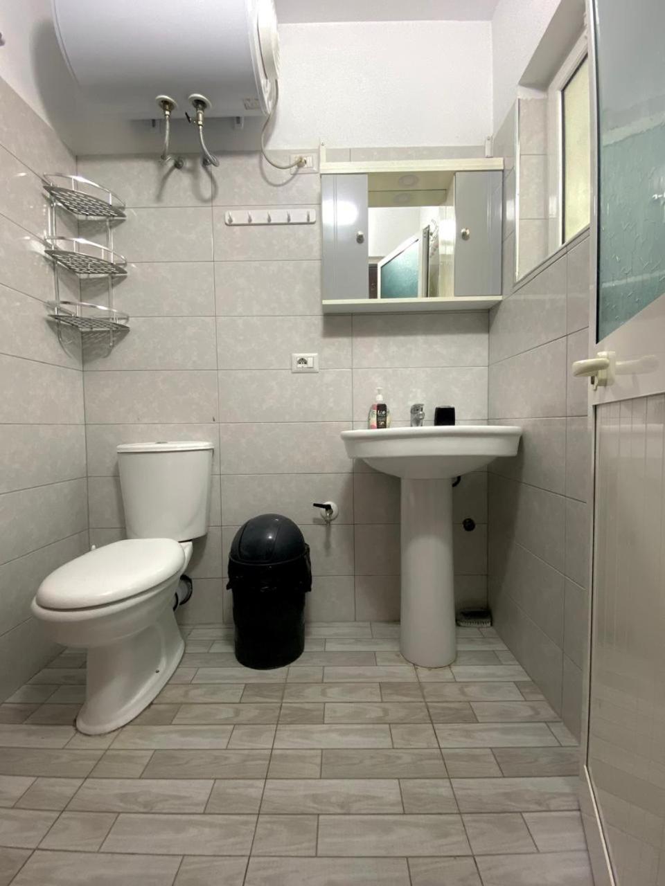Central Stay Tirana Апартаменты